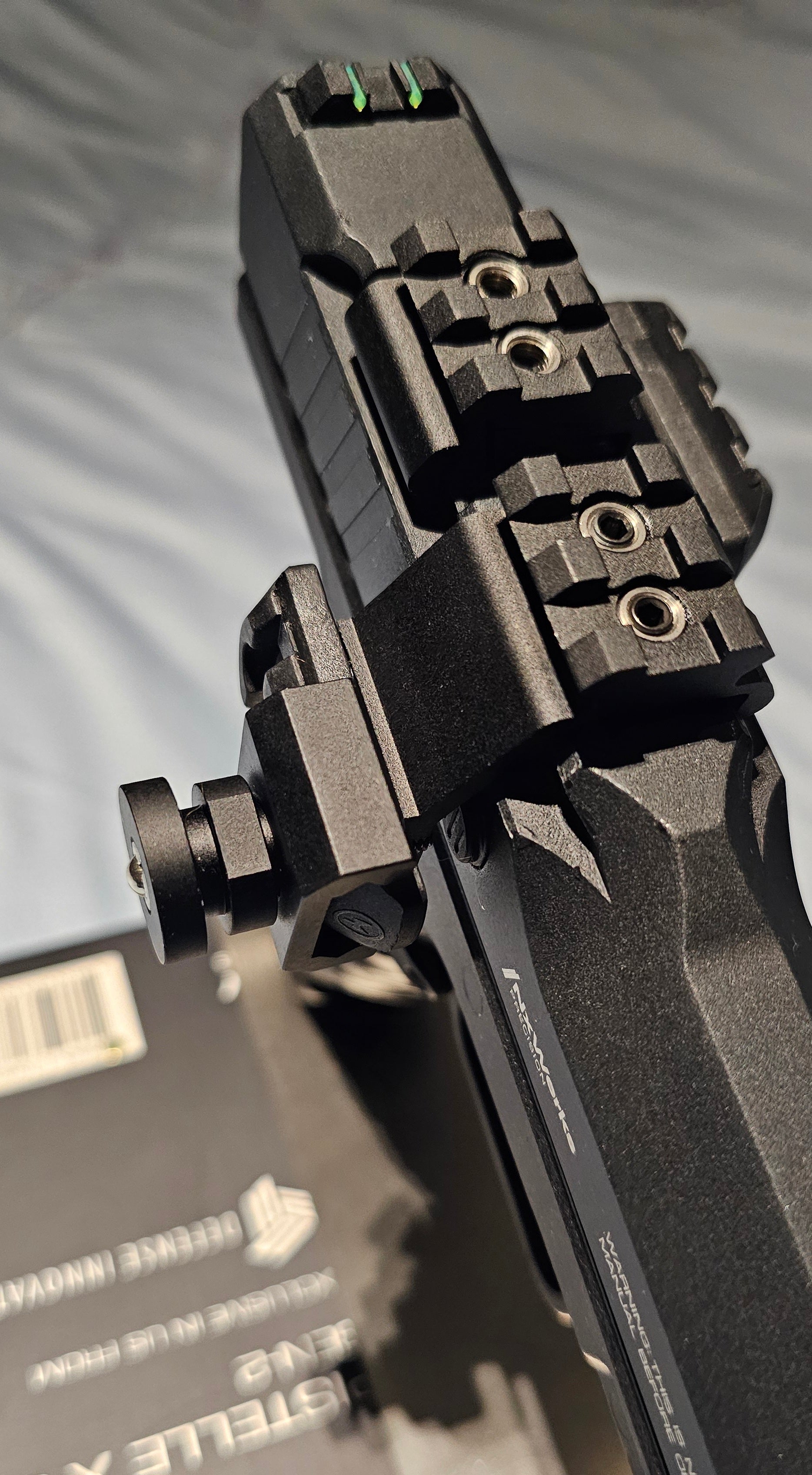 Holster System: Universal 90° Picatinny Rail Riser