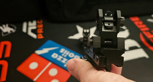 Body Kit: Universal Aluminum Iron Sight on Picatinny Rail