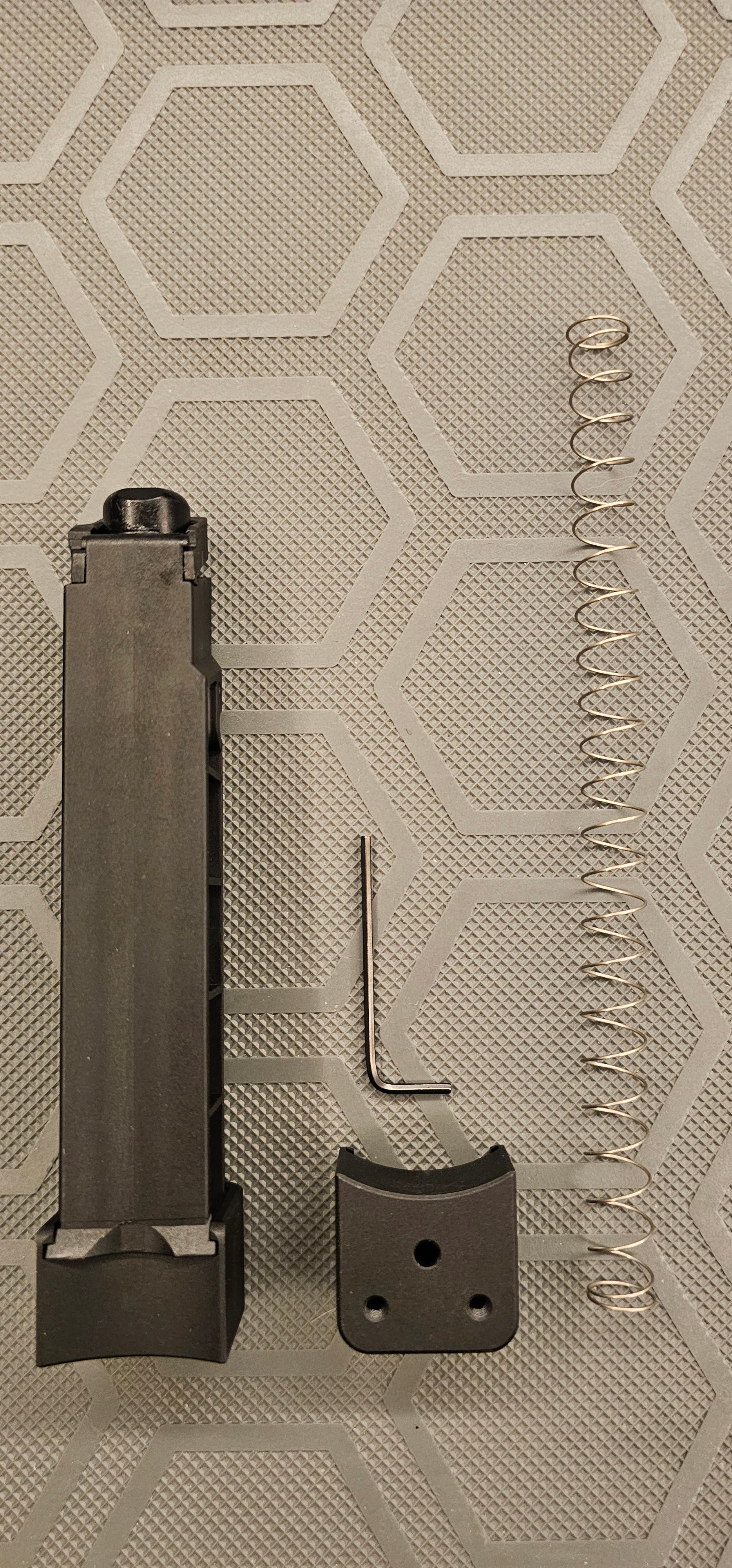 Pistelle X-68 +1 Aluminum Magazine Extension (Tuning mag spring included )