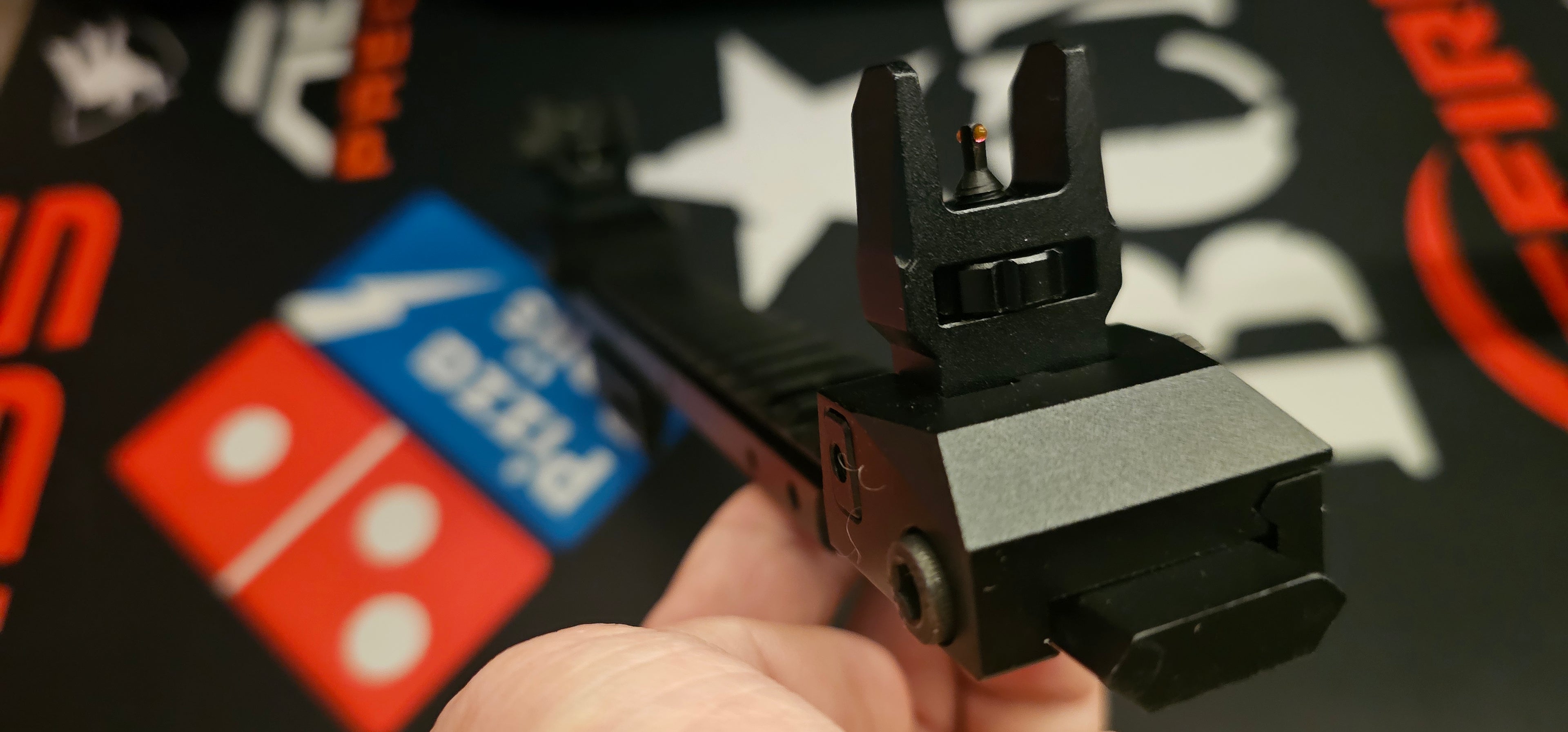 Body Kit: Universal Aluminum Iron Sight on Picatinny Rail